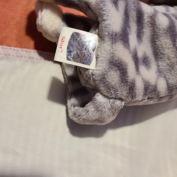 TY BEANIE BABIES (retired)